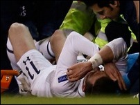 ����� ����